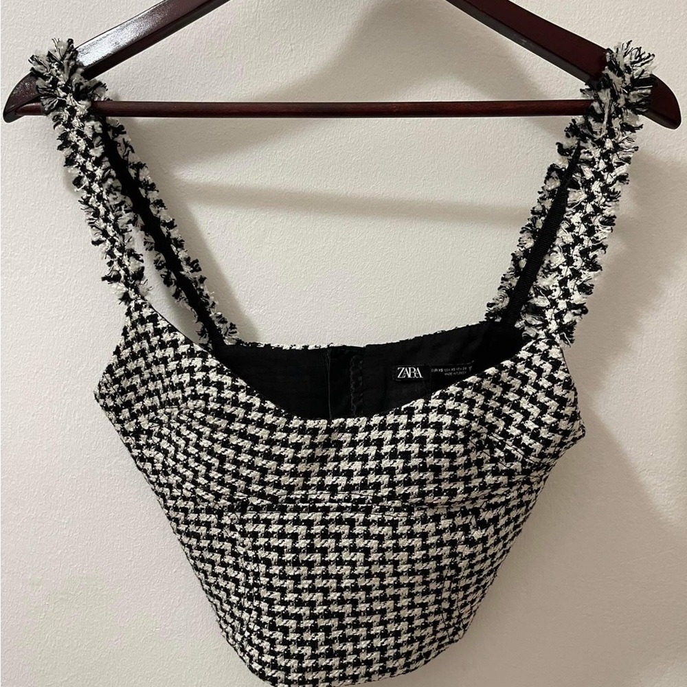 Zara crop top sleeveless, design on strap NWT